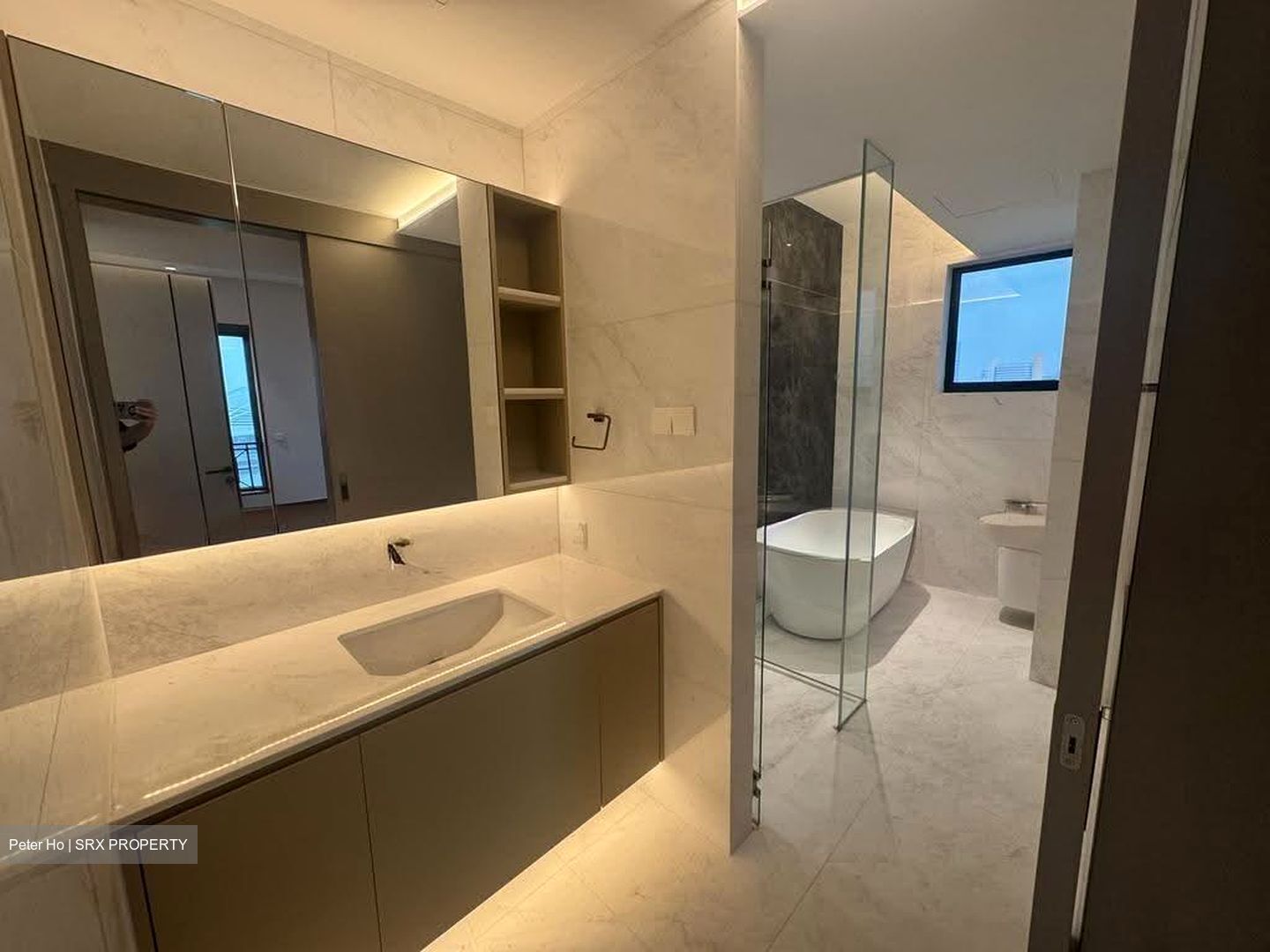 Pebble Bay (D15), Condominium #631447851